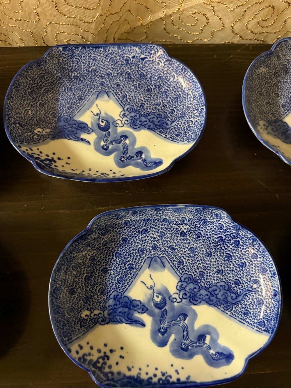 Set of 6 Antique Japanese Meiji/Taisho Sometsuke Scalloped Plates